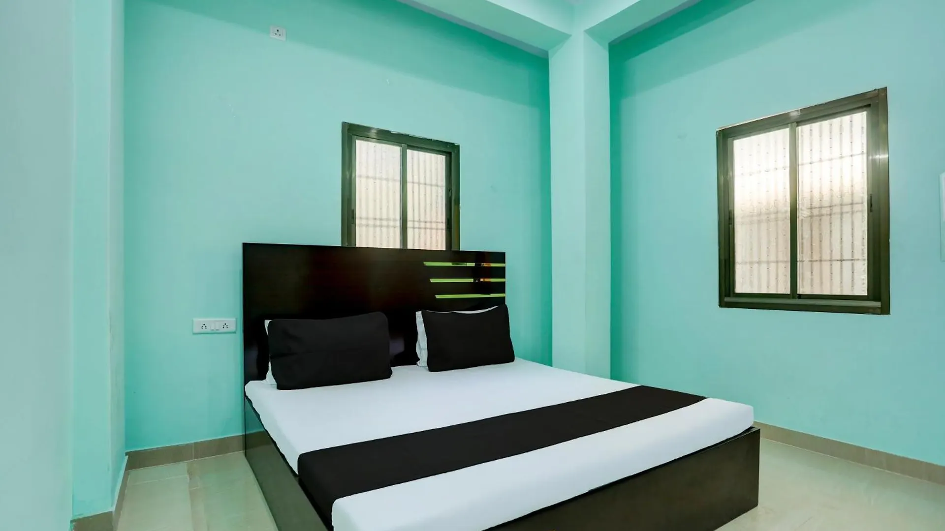 Hotel O Flagship Kamla P Guest House Varanasi 4*,