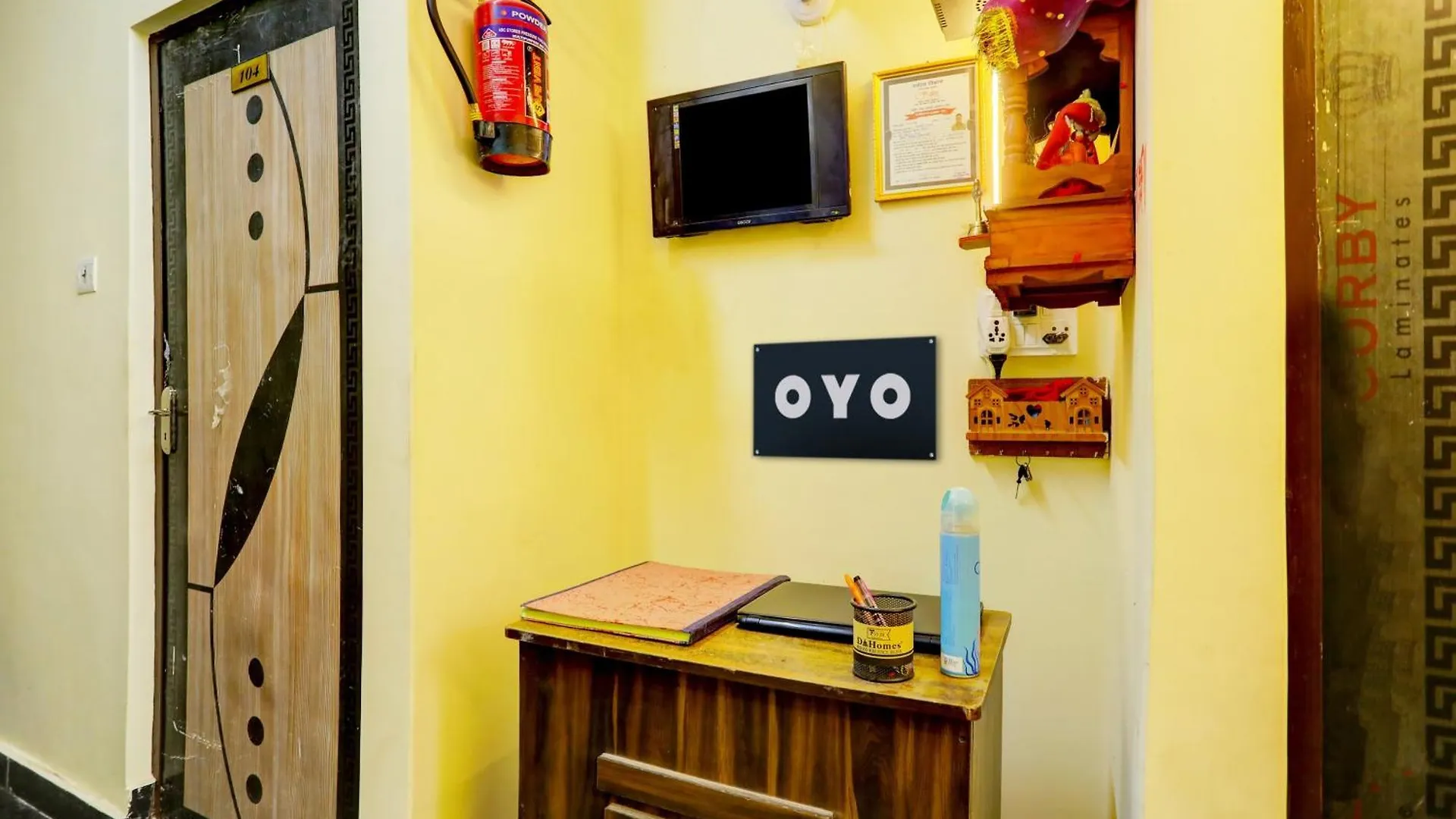Hotel O Flagship Kamla P Guest House Varanasi