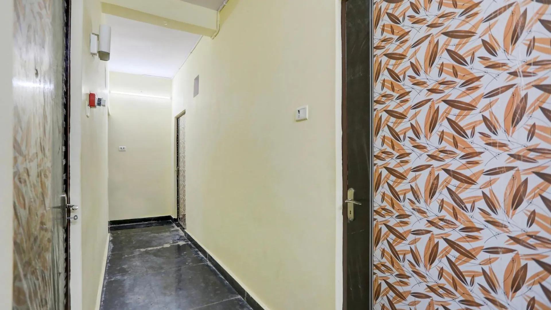 Hotel O Flagship Kamla P Guest House Varanasi